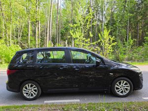 Mazda 5 bild 4