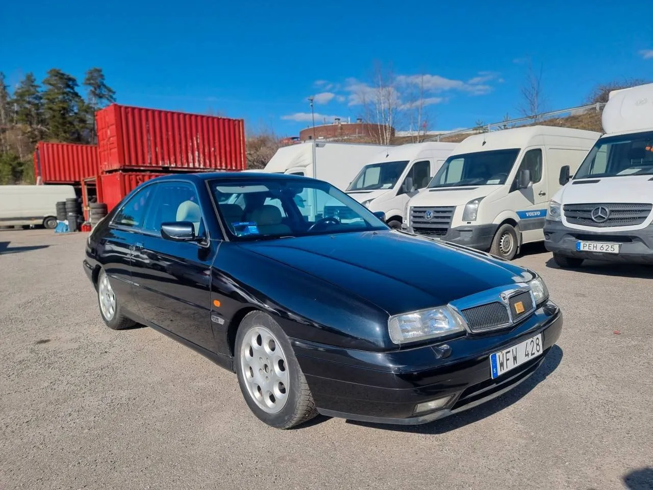 Vehicle image 8