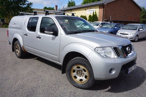 Nissan Navara Dubbelhytt 2.5 dCi 4x4 Drag/ Ny koppling - 2012