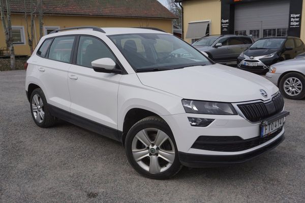 Skoda Karoq 2.0 TDI 4x4 AUT/DRAG/VÄRMARE/B-KAMERA - 2021