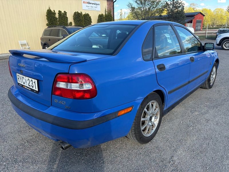 Volvo S40 bild 2