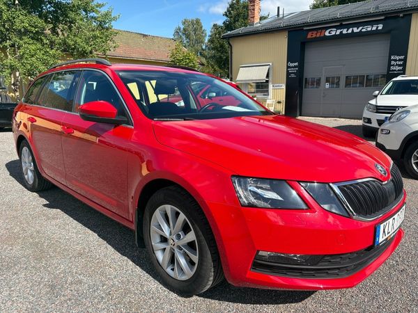 Skoda Octavia Kombi 1.0 TSI Ambition Drag/Värmare - 2020