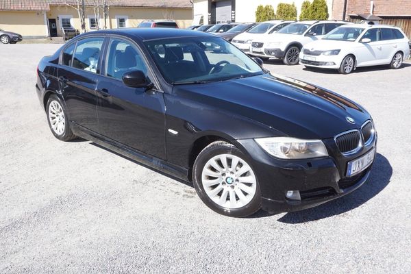 BMW 320 d Sedan AUT - 2010