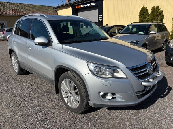 Volkswagen Tiguan 2.0 TDI AUT 4Motion Sport & Style Drag/M-Värmare - 2008