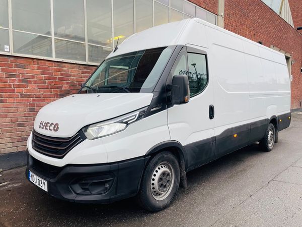 Iveco Daily 35-160 Skåpbil 2.3 JTD Hi-Matic APPEL CARPLAY KAMERA - 2023