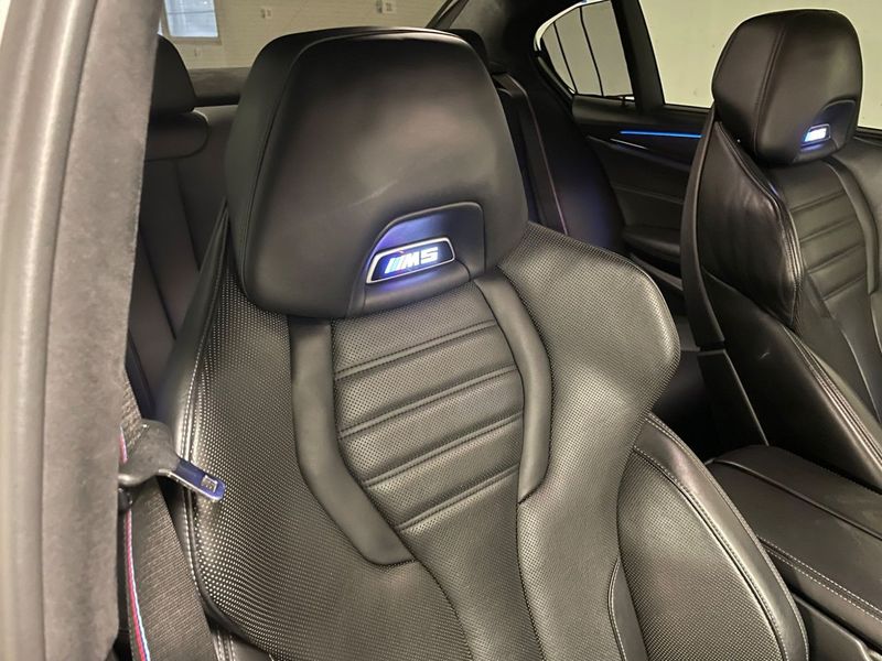 BMW M5 bild 15