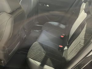 Peugeot 2008 bild 7