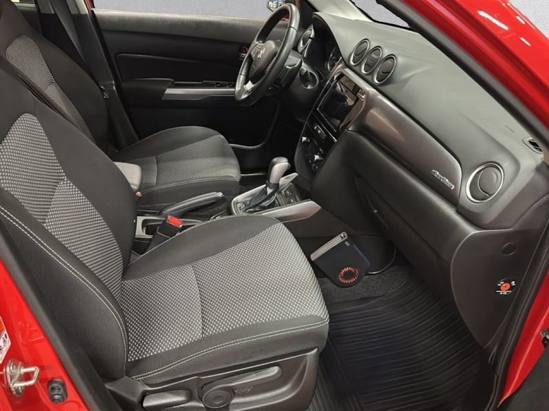 Suzuki Vitara bild 11