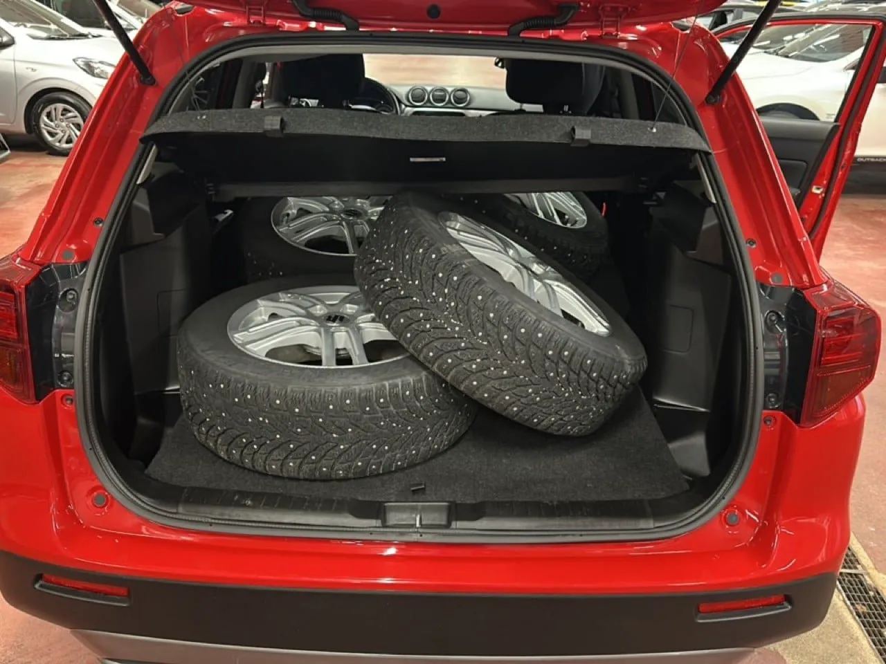 Vehicle image 8