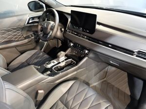 Mitsubishi Outlander bild 4