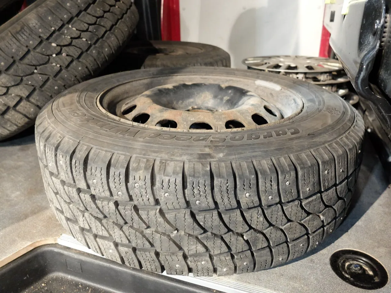 Vehicle image 5