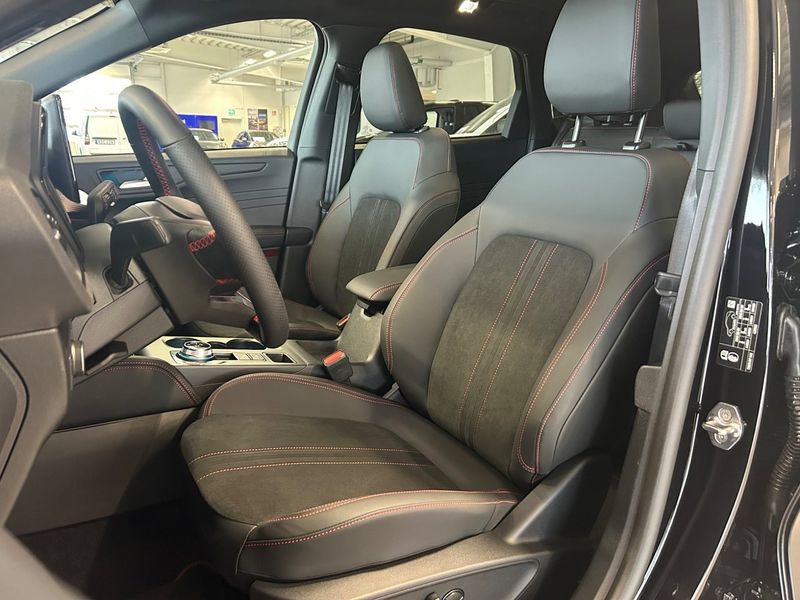 Ford Kuga bild 11