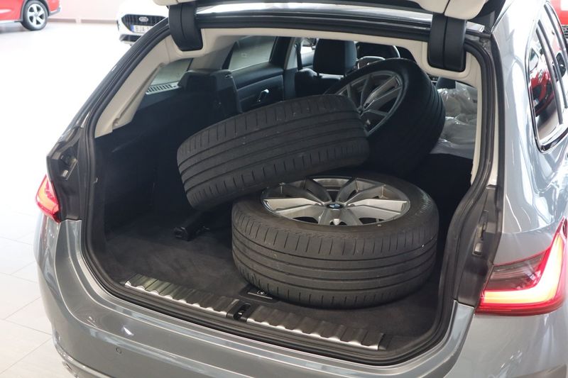 BMW 320 bild 9