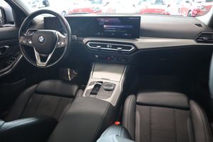 BMW 320 bild 17