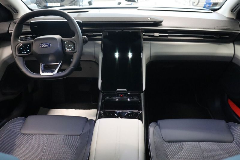 Ford Explorer bild 13