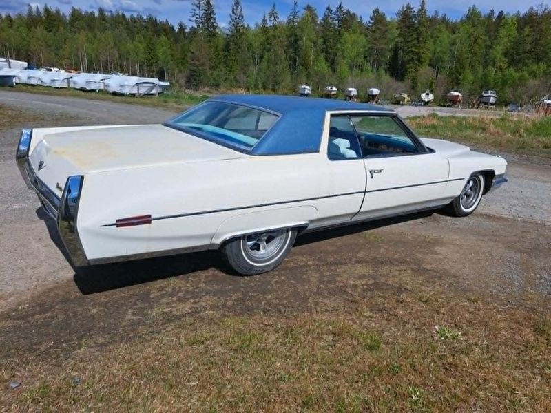 Cadillac DeVille bild 4