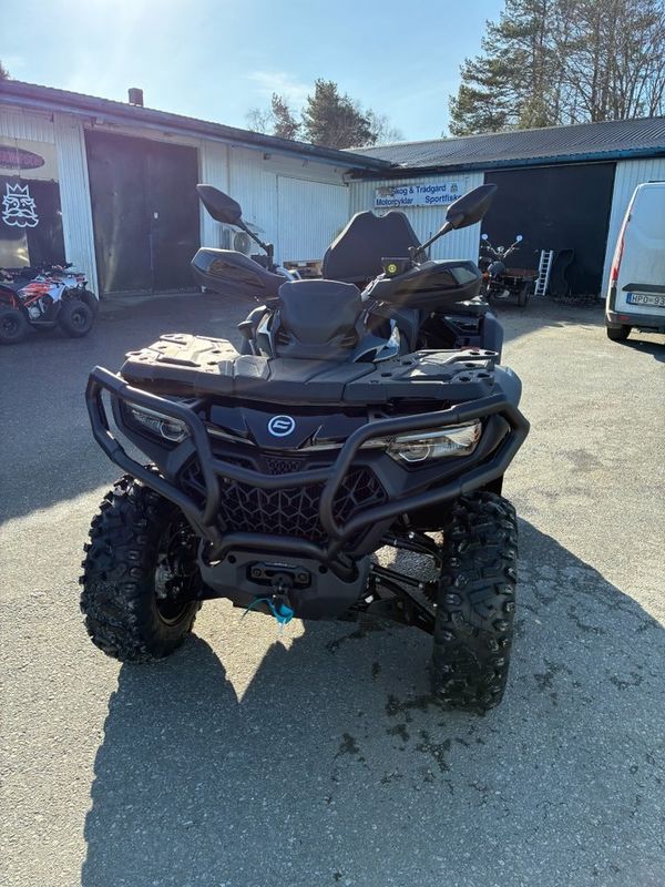 CFMOTO C-Force Black Edition - 2026
