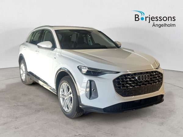 Audi Q5 SUV E-HYBRID QUATTRO 299 hk S TRONIC - 2025