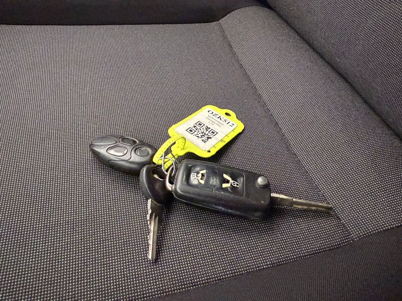 Vehicle image 31