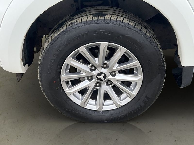 Mitsubishi L200 bild 34