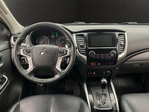 Mitsubishi L200 bild 18