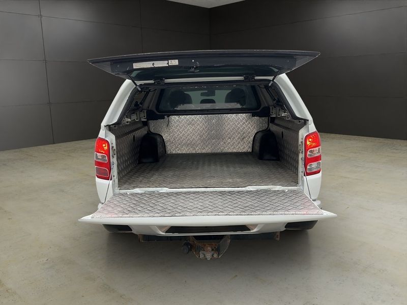 Mitsubishi L200 bild 13