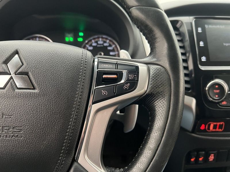 Mitsubishi L200 bild 23