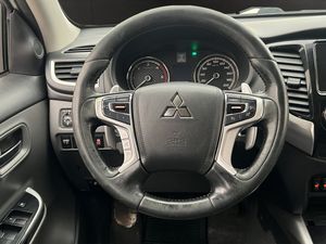 Mitsubishi L200 bild 19