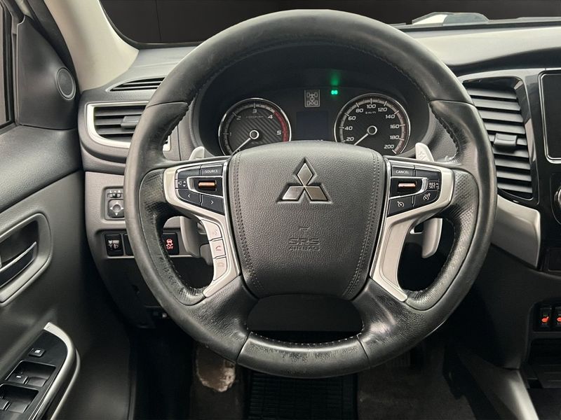 Mitsubishi L200 bild 19