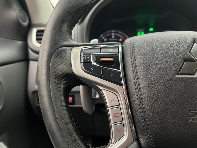 Mitsubishi L200 bild 21