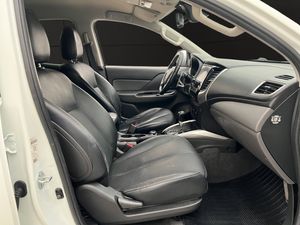 Mitsubishi L200 bild 32