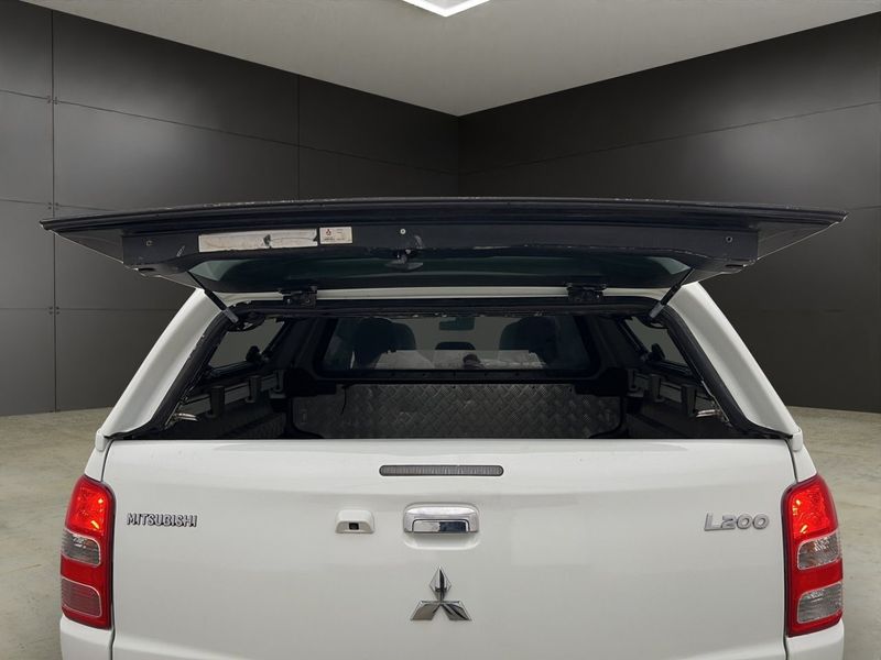 Mitsubishi L200 bild 14