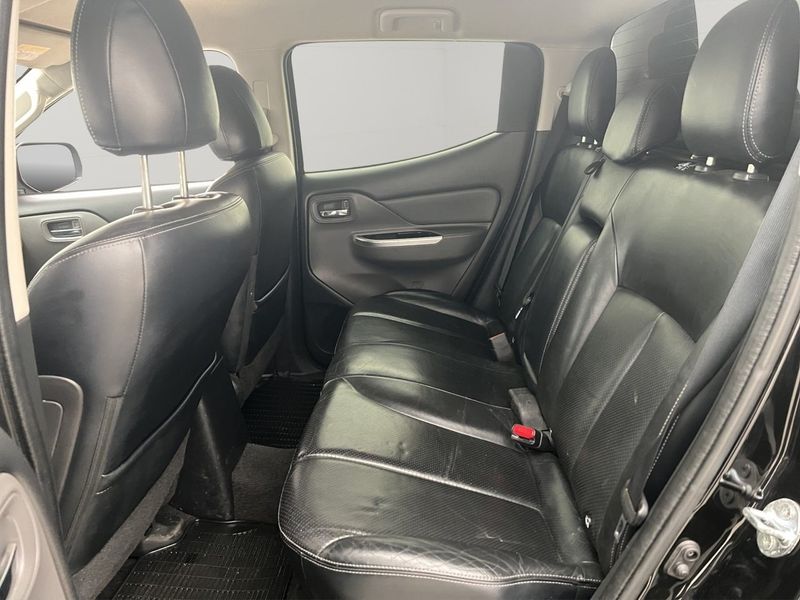 Mitsubishi L200 bild 32