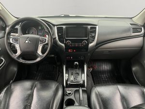 Mitsubishi L200 bild 17