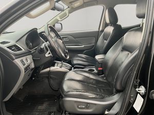 Mitsubishi L200 bild 16