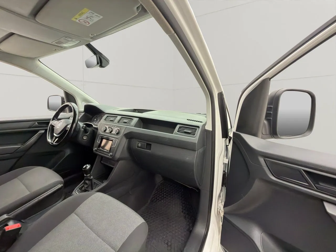 Vehicle image 23