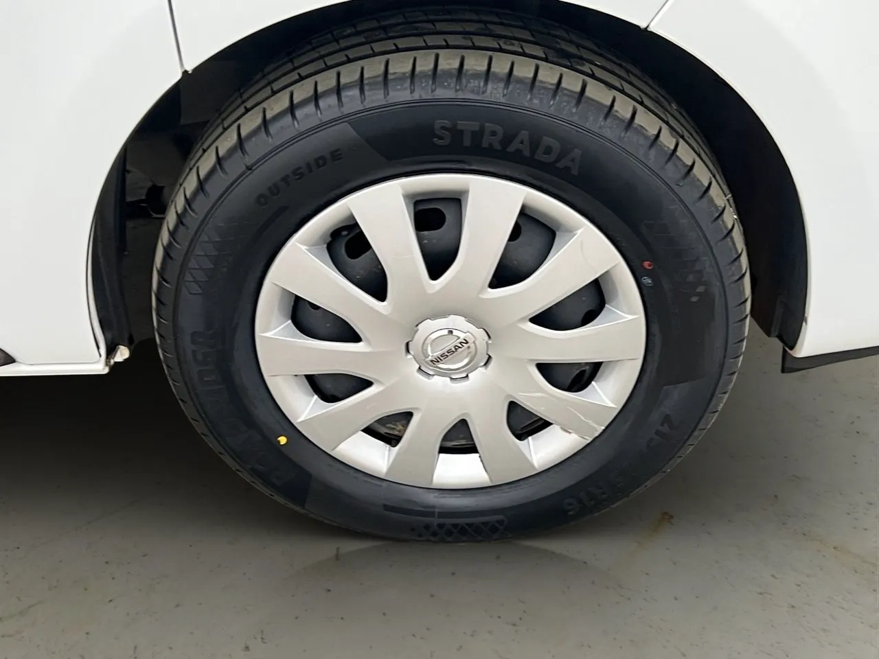 Vehicle image 31
