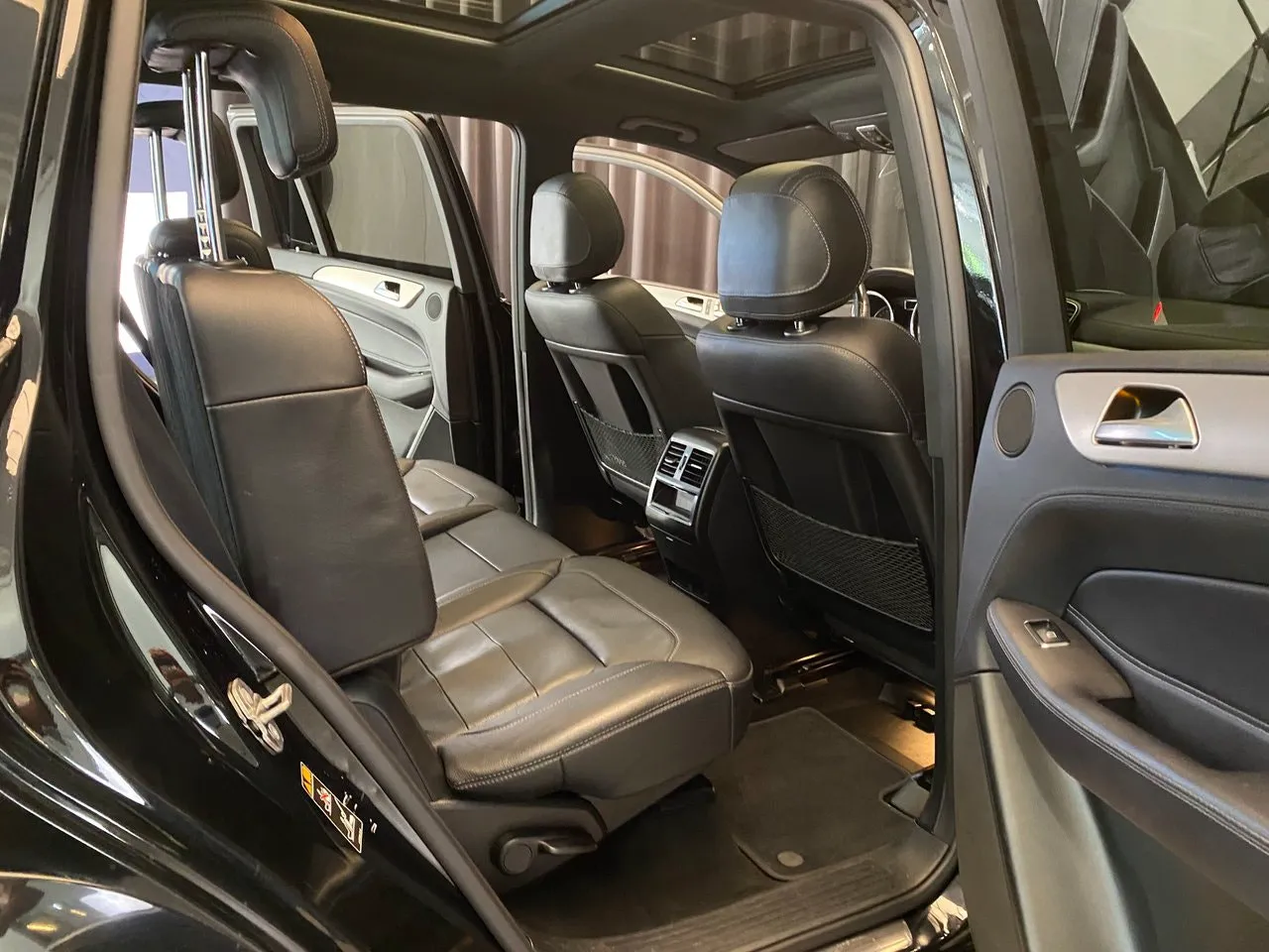Vehicle image 36