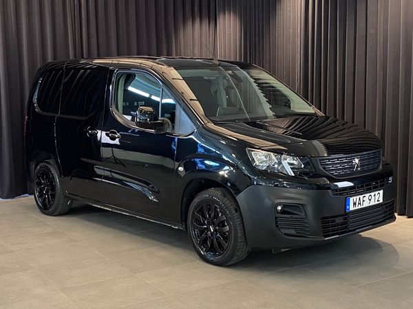 Peugeot Partner L1 / PRO+ / Moms / Drag & Värmare/ V-hjul / Nybesikt - 2023