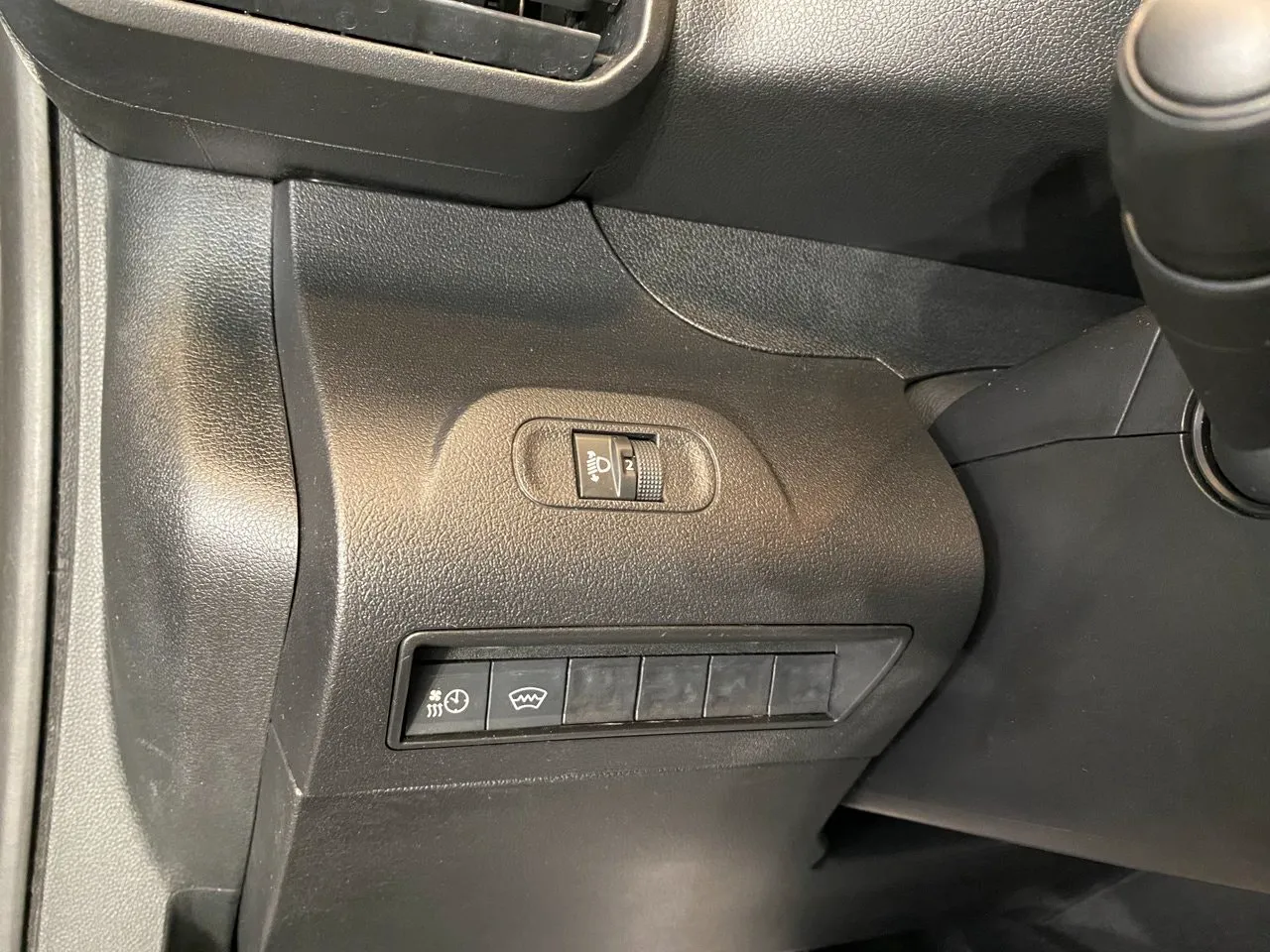 Vehicle image 36