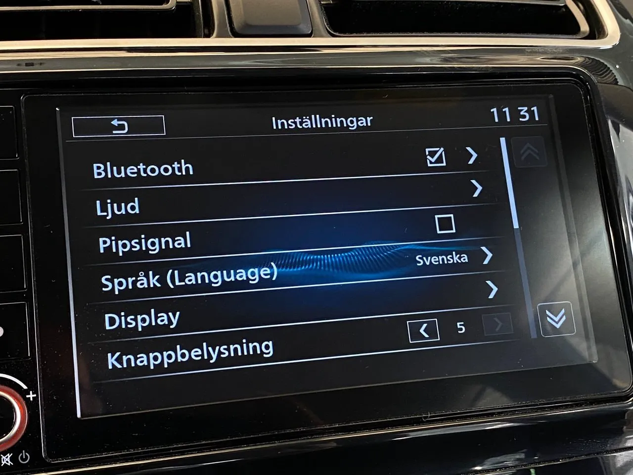 Vehicle image 22