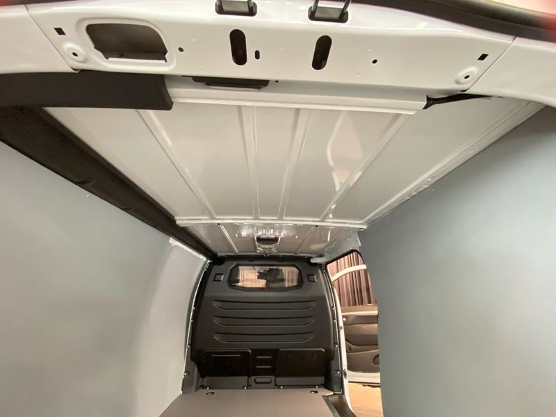 Opel Vivaro bild 27
