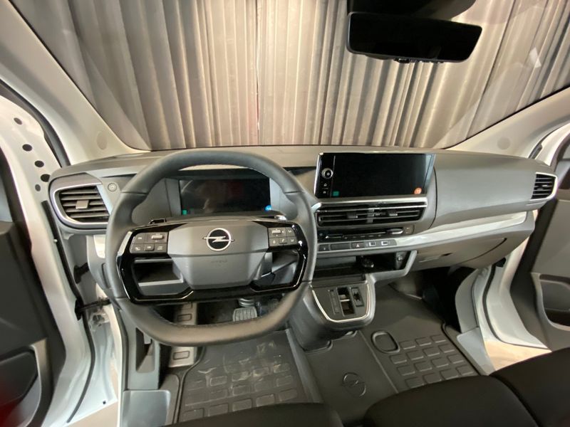 Opel Vivaro bild 37