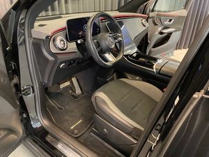 Mercedes EQE43 SUV bild 24