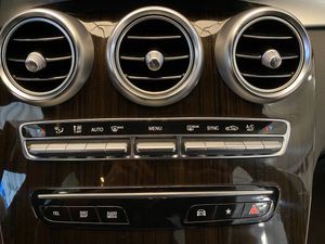 Mercedes GLC220 bild 12