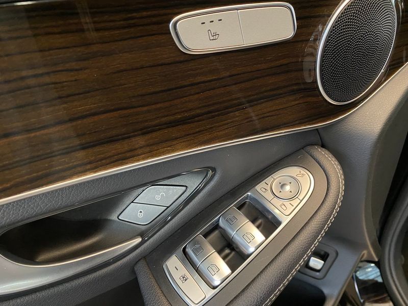Mercedes GLC220 bild 37