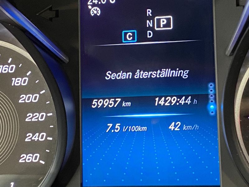 Mercedes GLC220 bild 25