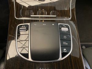 Mercedes GLC220 bild 14