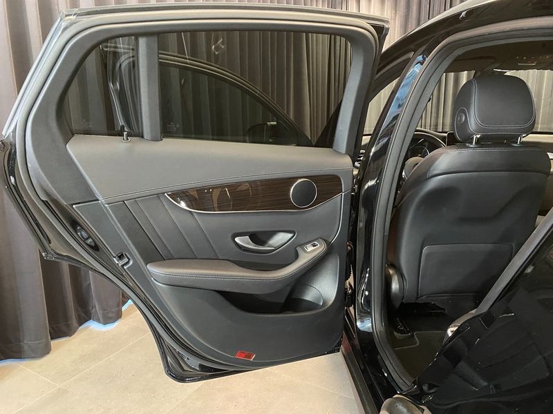 Mercedes GLC220 bild 34