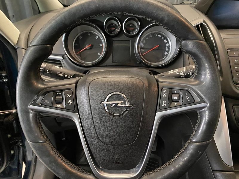 Opel Zafira bild 35